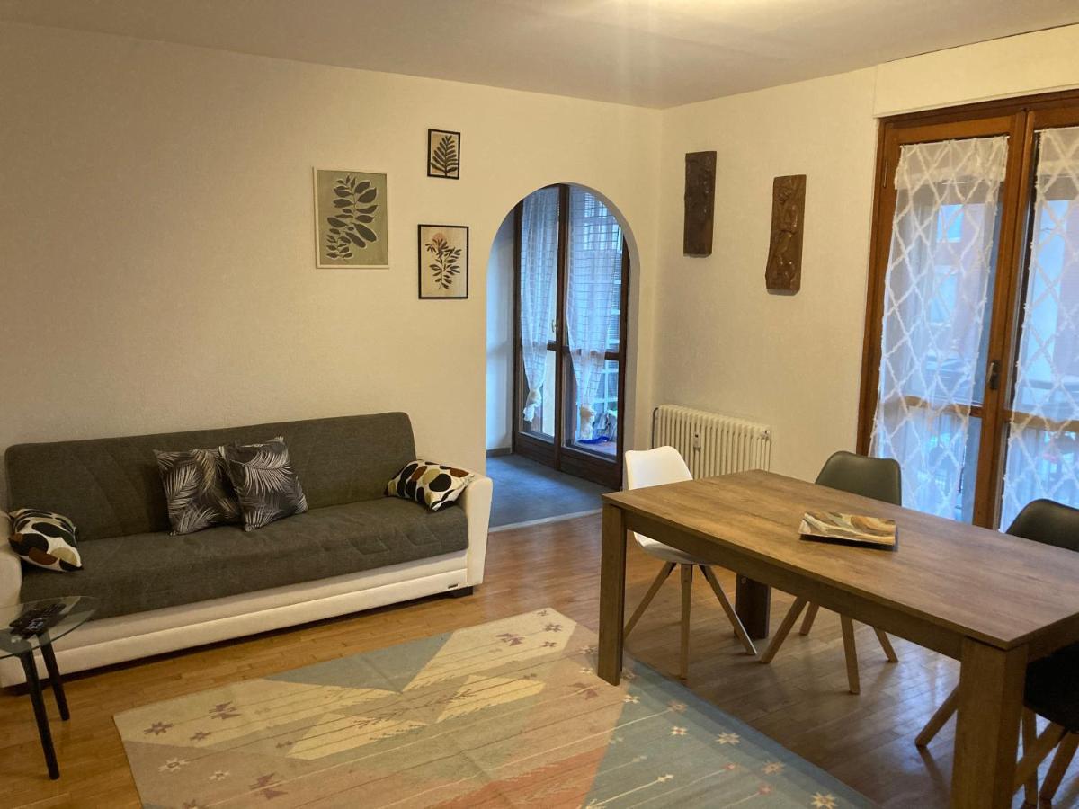 アオスタA Casa Di Nikiアパートメント エクステリア 写真