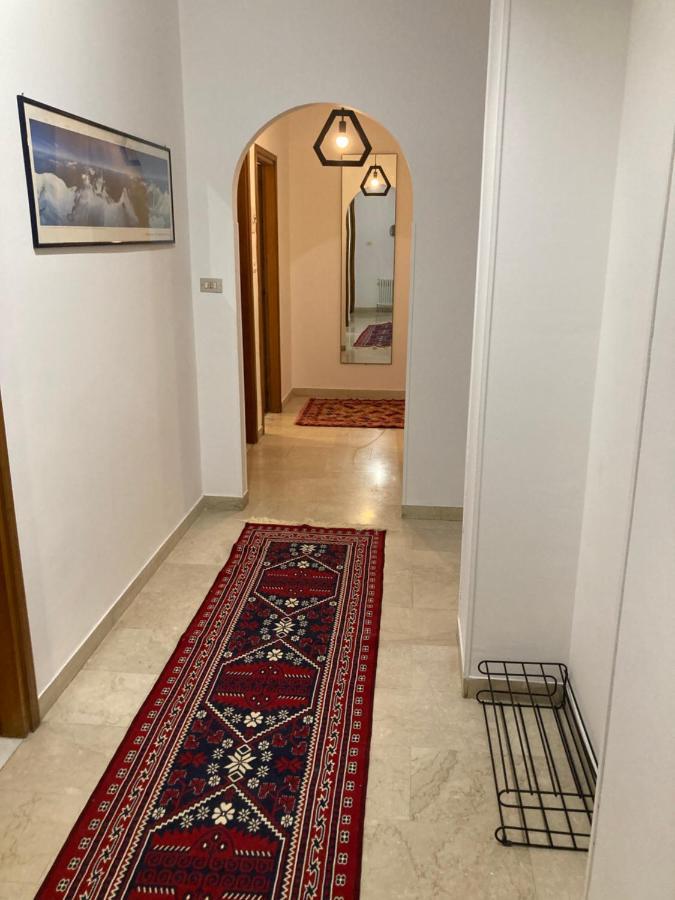 アオスタA Casa Di Nikiアパートメント エクステリア 写真